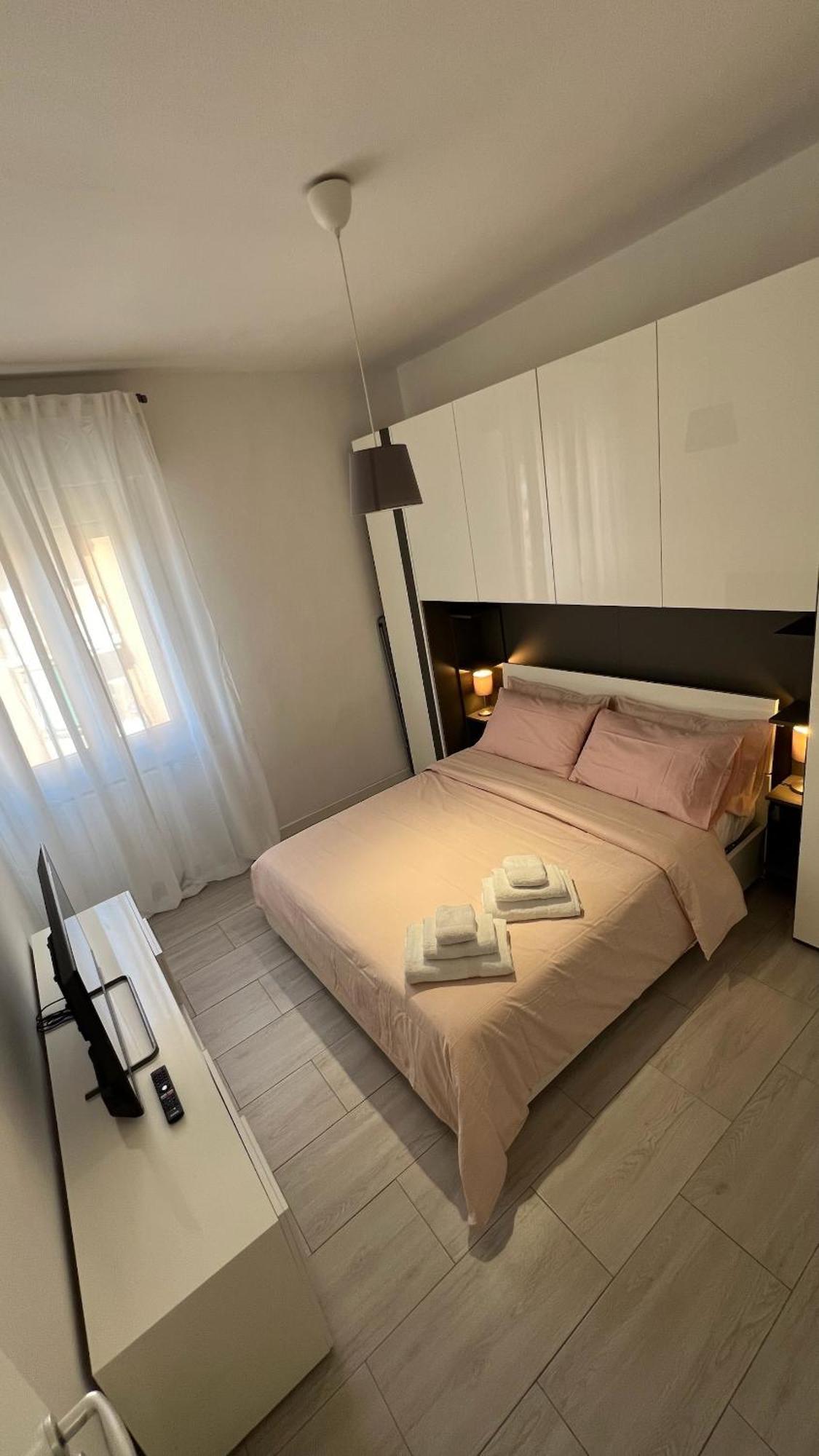 Rafael Milano - 10 Min From Linate Airport, Centrale Fs, Ospedale San Raffaele Apartment Екстериор снимка