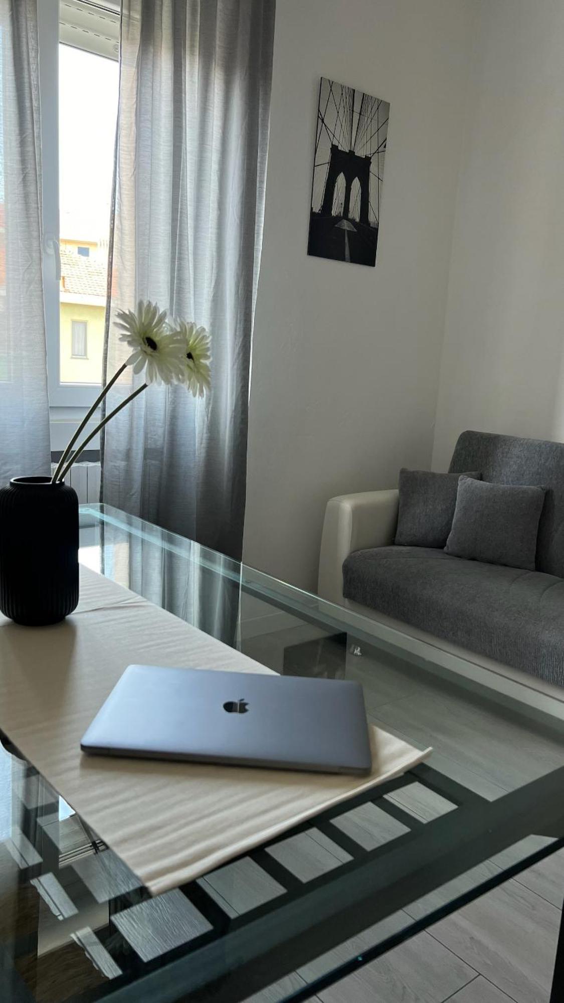 Rafael Milano - 10 Min From Linate Airport, Centrale Fs, Ospedale San Raffaele Apartment Екстериор снимка