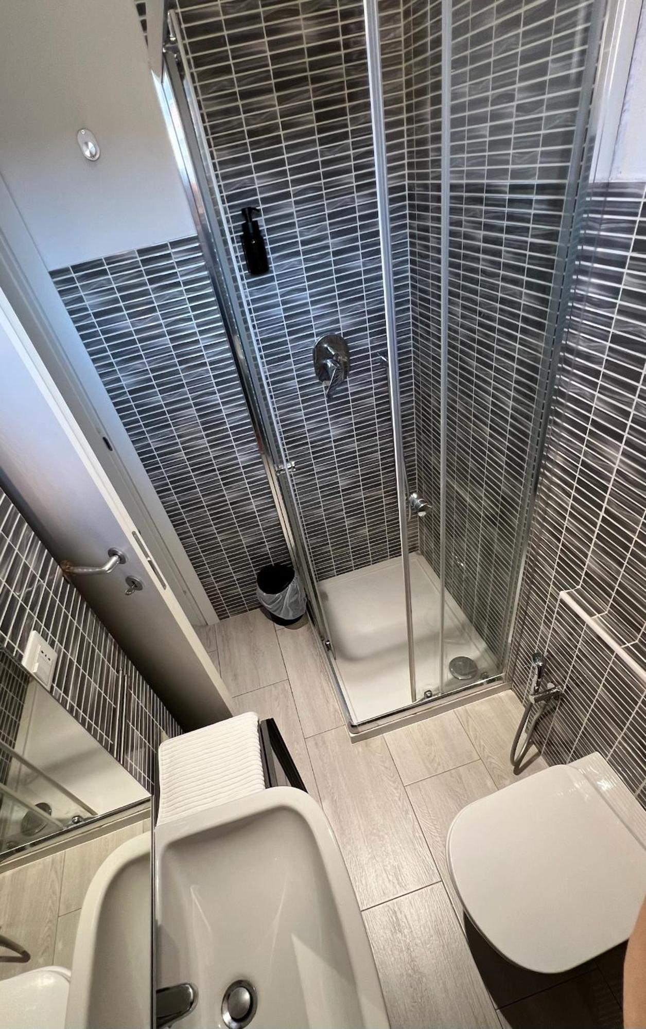 Rafael Milano - 10 Min From Linate Airport, Centrale Fs, Ospedale San Raffaele Apartment Екстериор снимка